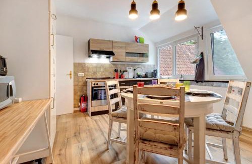 Muden Apartment | Rode