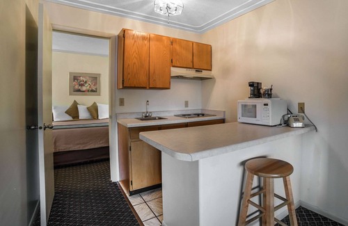 Lander Hotel | Rodeway Inn Pronghorn Lodge