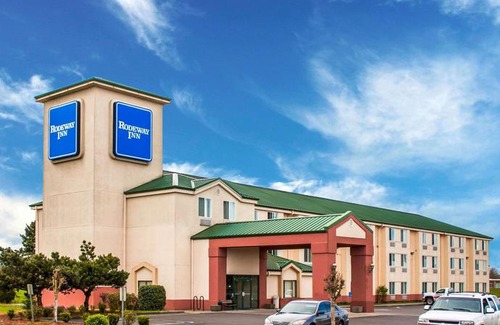 Salem Hotel | Rodeway Inn Salem