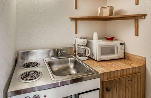 Glenwood Springs Hotel | Rodeway Inn