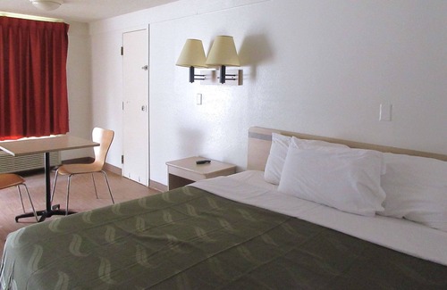 Washington Hotel | Rodeway Inn