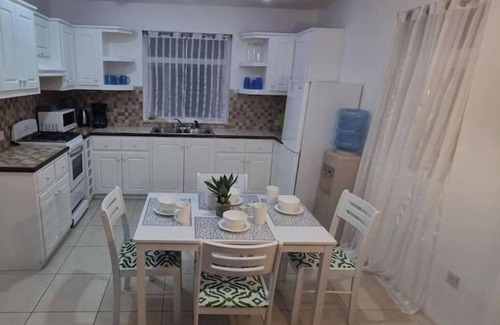 Rodney Bay Condo | Rodney Bay Retreat! Pool, Beach, Quiet, with Laundry