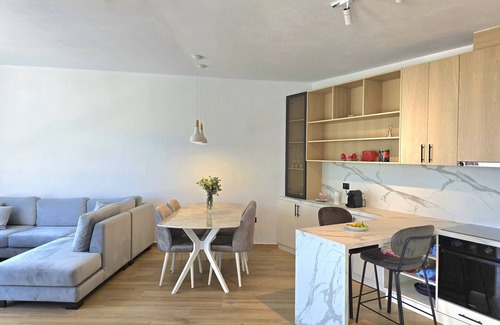 Ishem Ski Chalet | Rodon Private Pool Villa 277