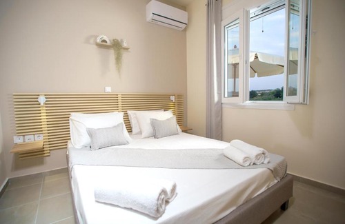 Tersanas House | RODOU Suites & Villas