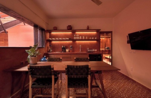 Ruta Independencia Apartment | Rojo:Stylish Apartment w/AC and premium location in Historic Center