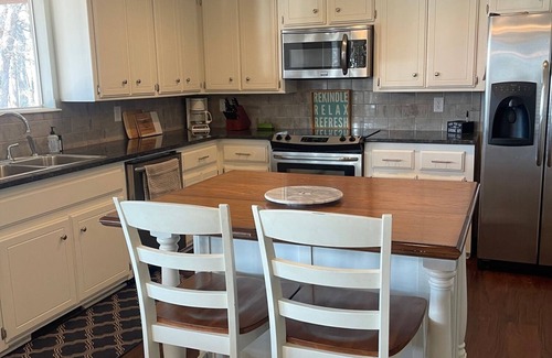 Checotah House | Rolling Oaks Retreat: Waterfront Home with Private Boat Dock & Sandy Beaches