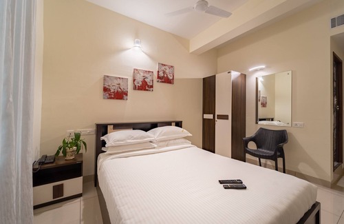 Kalapettai Hotel | Rolling space