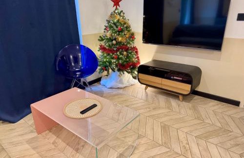 Quartier Administrations Apartment | Roma Divine home cinéma et jardin