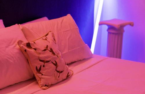 Quartier Administrations Apartment | Roma Reva: design et home cinema