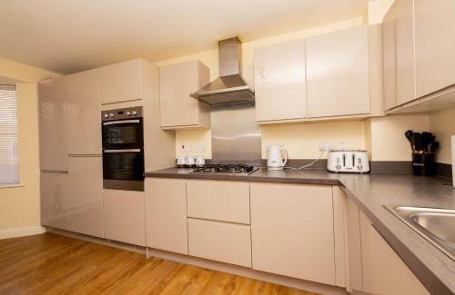 Geddington House | Roman Haven