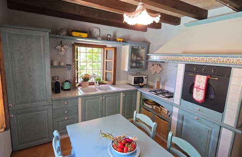 Castiglione di Garfagnana Cottage | Romantic Tuscany villa with private pool in stunning location, complete privacy.