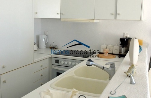 Koundouros House | Romantic and cozy house on the waterfront in the area of Koundouros, Kea