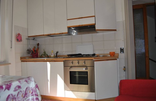 Cassone Apartment | Romantic apartment with wonderful lake view parking space wi-fi tv sat