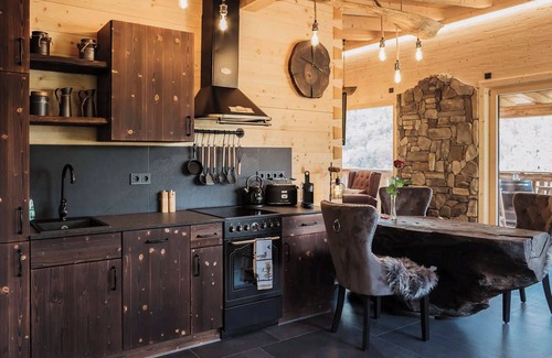 Vorra Ski Chalet | Romantic Chalet Bärenhöhle | Wellness Hideaway in Franconian Switzerland
