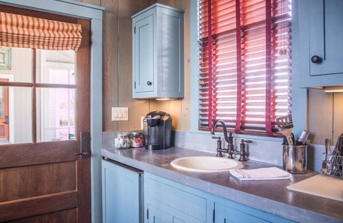 Oriental Cottage | Romantic Cottage Awaits - River Dunes