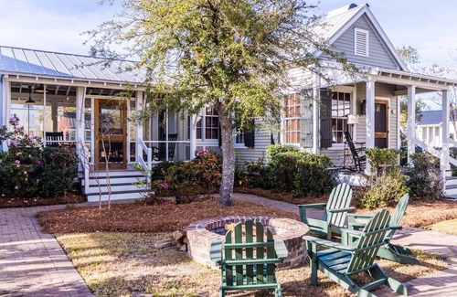 Oriental Cottage | Romantic Cottage Awaits - River Dunes