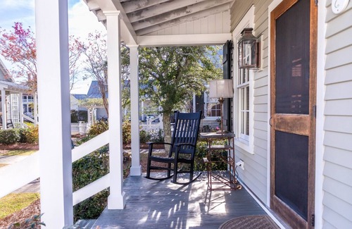 Oriental Cottage | Romantic Cottage Awaits - River Dunes