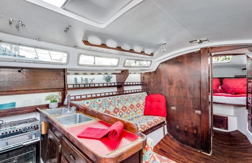 St. Augustine Boat Rental | Romantic Escape in Downtown St Augustine