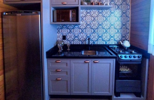 Rancho Queimado Ski Chalet | Romantic Getaway with Jacuzzi and Breakfast in Rancho Queimado