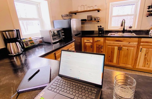 Bartlett Cottage | Romantic Getaway: King Bed, Hot Tub, Fenced Yard, Wooded Nature Trail