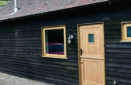 Hollingbourne House | Romantic Lodge on the Pilgrims way, Hollingbourne nestled in the Northdowns