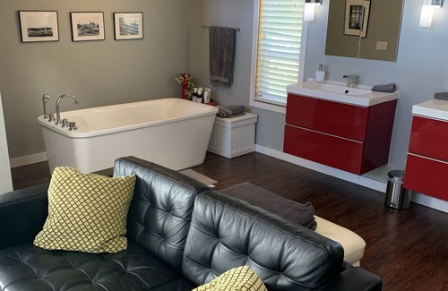 Savary Island Cabin | Romantic Luxurious Cabin With Spectacular Ocean View