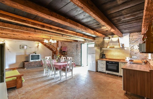 Privlaka House | Romantic stone house ORHIDEJA