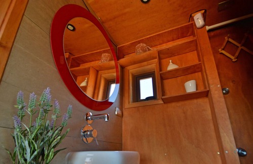 Valley of Casablanca Cabin | Romantic Tinyhouse and Hot Tub,the best Relax in the Wine Valley of Casablanca