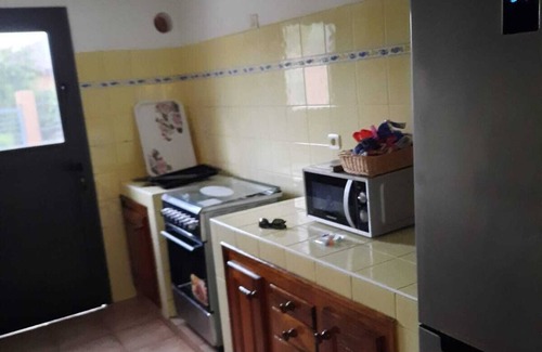 Nianing Bed & Breakfast | Romantic villa with bath 10 minutes from the beach