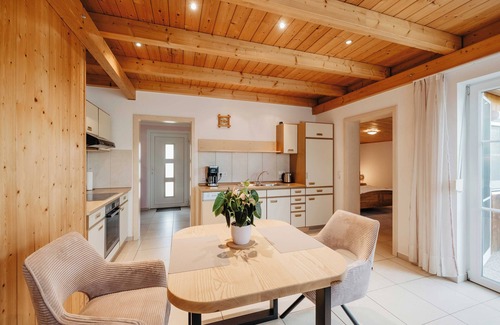 Thurmansbang Apartment | Romantisches Ferienhaus mit Terrasse für den Urlaub zu zweit!