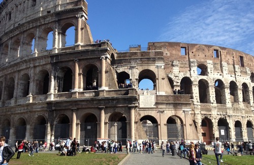 Monti Apartment | Rome Accommodation near Colosseum & Roman Forums-Prestigious Apartment Sleep 9
