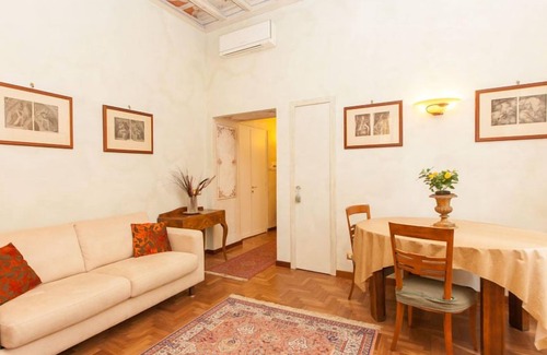 Rione IX Pigna Apartment | Rome: Domus Minerva, charming apartment at Pantheon, connected to other apartments adjacent - Rif 412094 and 412095 - for max receptivity total 10 peoples (140 sqm) Wi-Fi.