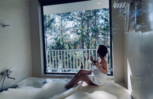Da Lat Hotel | Romeo Juliet Dalat Resort
