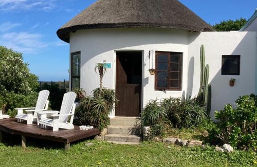 Kleinmond Apartment | Rondawel with sea view