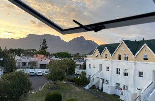 Rondebosch East Apartment | Ronde Beauty