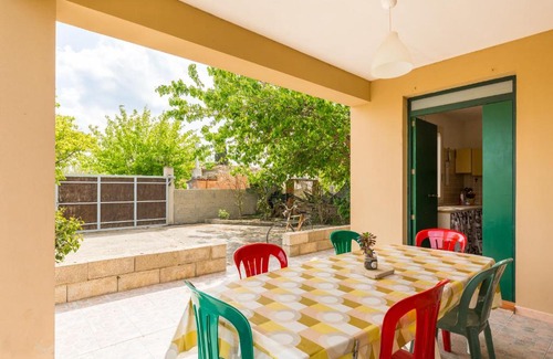 Santa Maria del Focallo House | Ronna Grazia