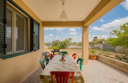 Santa Maria del Focallo House | Ronna Grazia