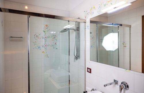 Itri House | ROOM 102 Lovely place surrounded by greenery just a stone's throw from the sea of Sperlonga.