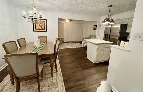 Elkton House | Room #3 in Elkton, MD – Easy Access to I-95