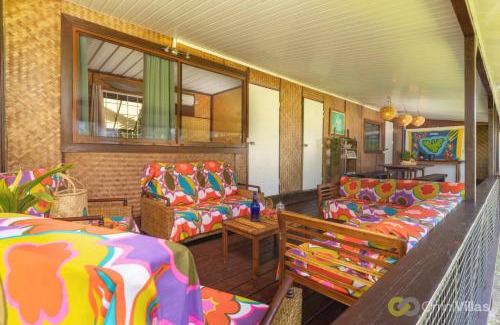 Moorea-Maiao Apartment | Room 3 - Secluded Rustic Bungalow by Tipaniers Beach