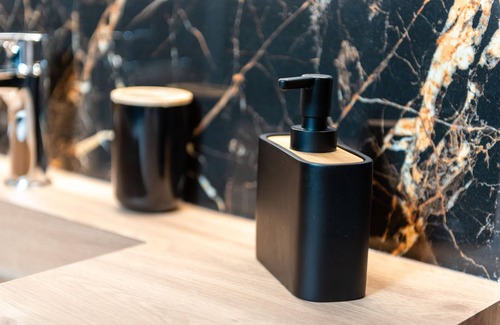 Mistretta Apartment | Room '4' with Sea View, Wi-Fi and Air Conditioning