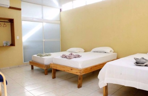 Managua Bed & Breakfast | ROOM 5-A MARRIAGE BED