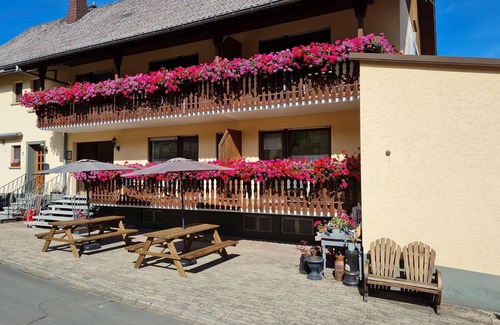 Udersdorf Apartment | Room 6, 2-pers. shower/wc - Gasthaus Paula