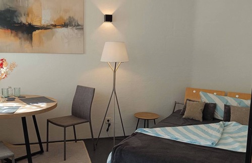 Nagold House | Room-cozy Room in Nagold With Private Fa