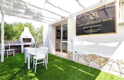 Sorso Apartment | Room 'Double Corbezzolo Con Patio' with Shared Pool, Private Terrace and Air Conditioning