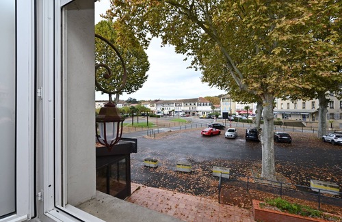 Salies-du-Salat Apartment | Room 'Double Room' with Shared Terrace, Wi-Fi and Air Conditioning