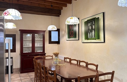 Lerin Apartment | Room 'El Mochuelo' with Mountain View, Wi-Fi and Air Conditioning