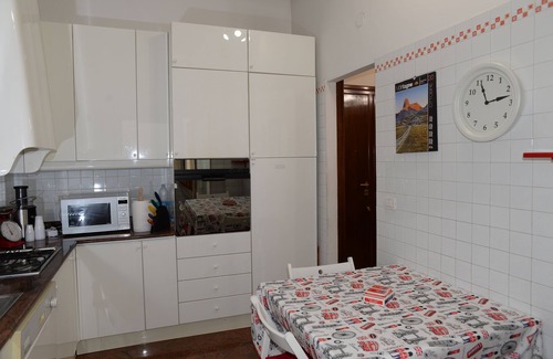 Tor di Quinto House | Room-emilio Home Triple Room in our Cozy