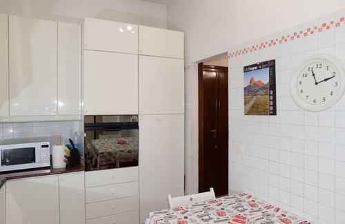 Tor di Quinto House | Room-emilio Home Triple Room in our Cozy