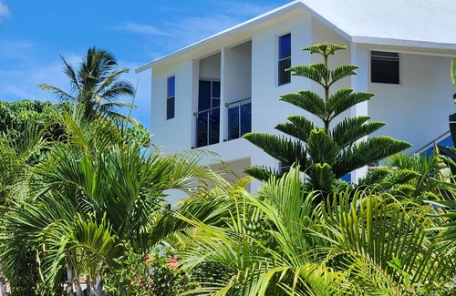 Las Galeras Apartment | Room for 2 in private villa w/pool @ 5 minute walk to beachn